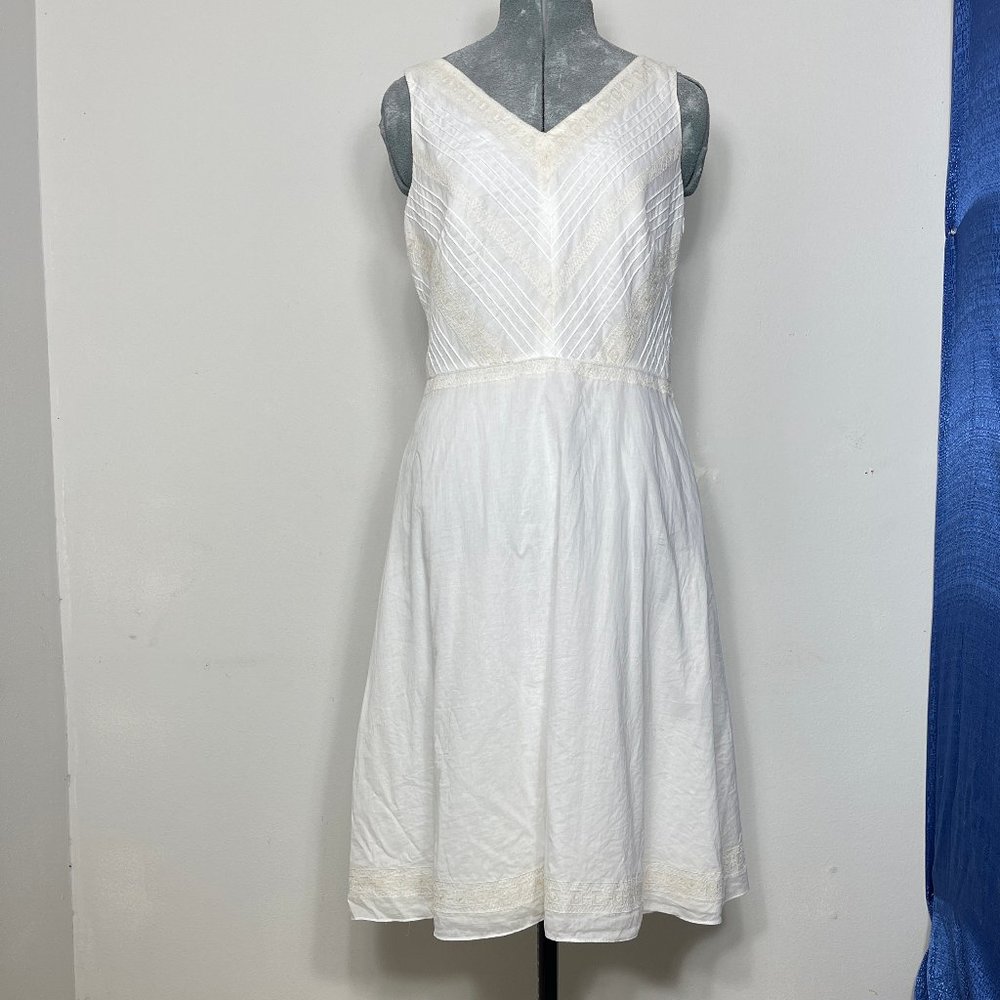 Anne Taylor sleeveless dress